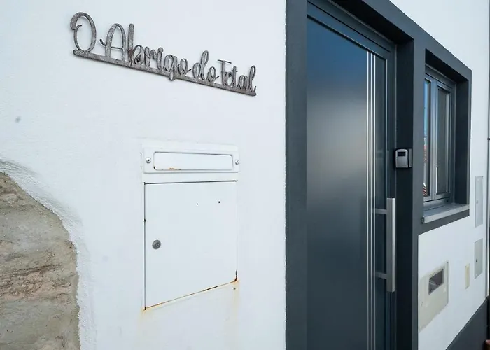 別荘 O Abrigo Do Fetal Reguengo do Fetal